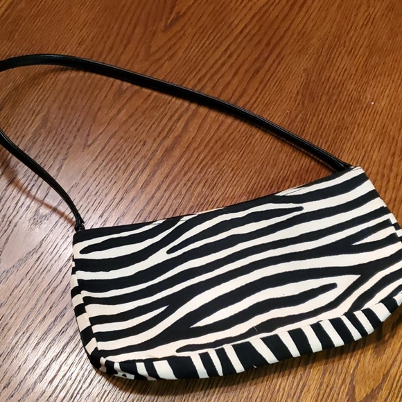 Small cluth - Picture 2 of 4